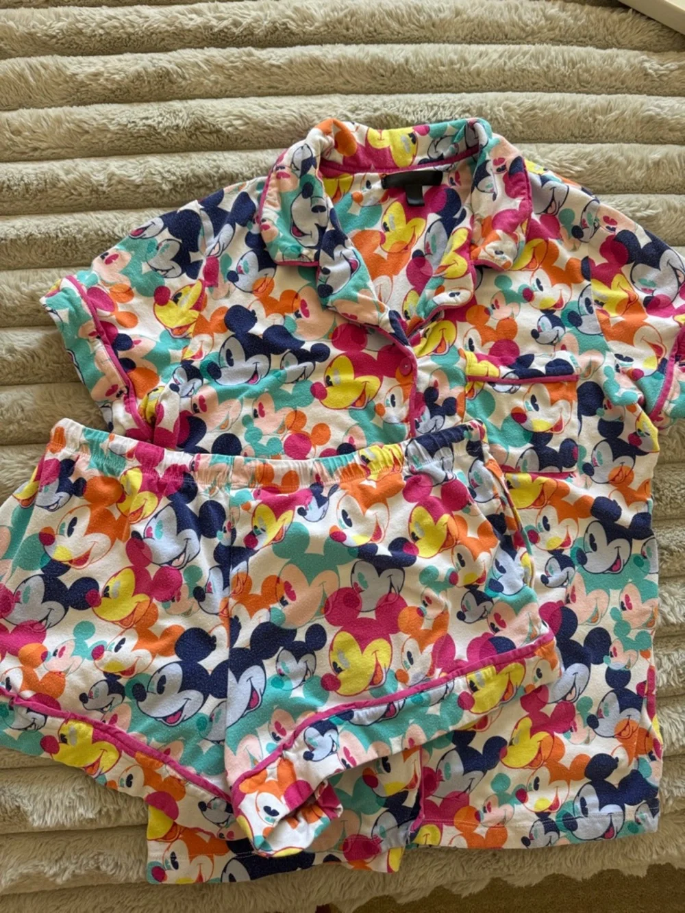 Disney Luxe Multicolor Mickey Print Pajama Set - Picture 3 of 6